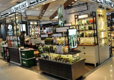 商場一樓為何總被化妝品“占領”？揭秘背后隱藏的商業密碼